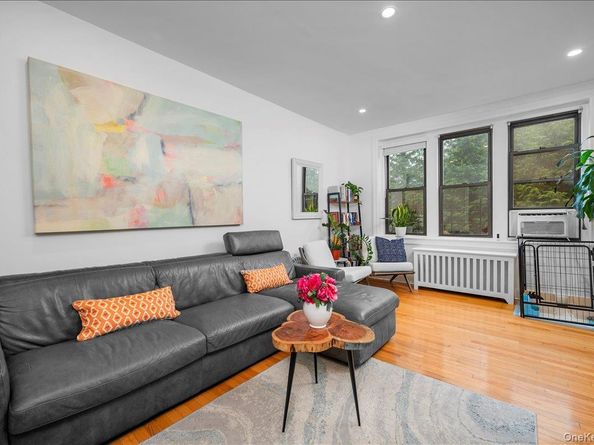 11 Alden Road 2N, Larchmont NY 10538