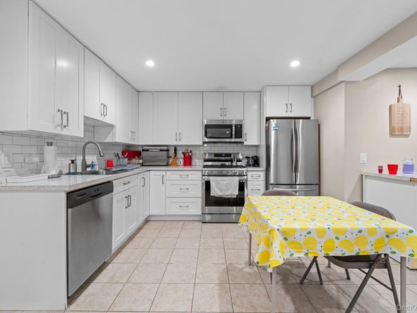 1518 Bayview Avenue, Bronx NY 10465