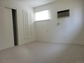 336 W 15th Street, Deer Park NY 11729