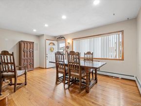 186 11th Street, Bethpage NY 11714