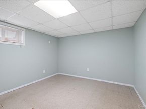 186 11th Street, Bethpage NY 11714