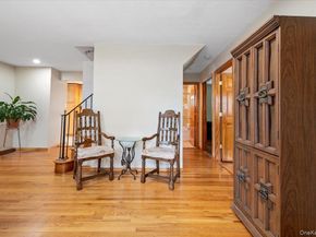 186 11th Street, Bethpage NY 11714