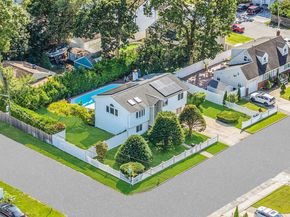 540 Scudder Avenue, Copiague NY 11726