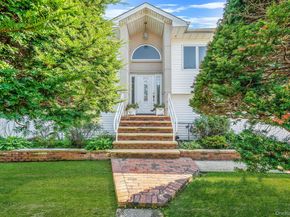 540 Scudder Avenue, Copiague NY 11726