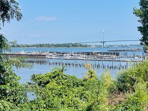 122-10 Powell Cove Blvd A, College Point NY 11356