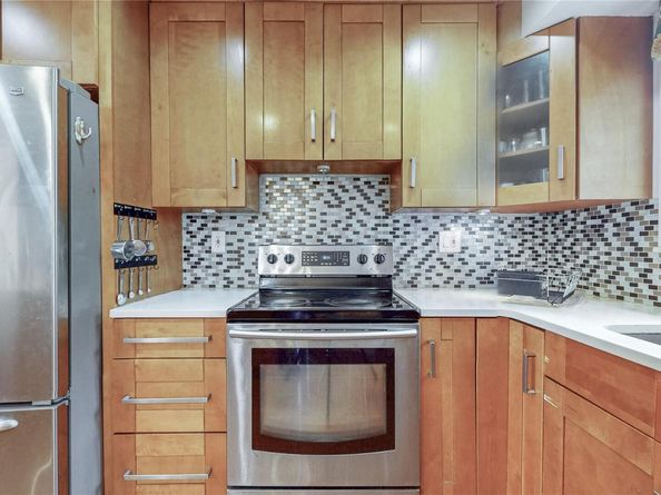 62 Summit Street, Hicksville NY 11801