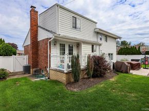 62 Summit Street, Hicksville NY 11801