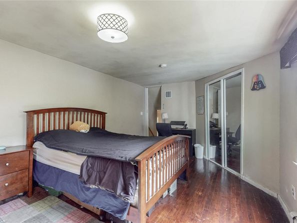 62 Summit Street, Hicksville NY 11801