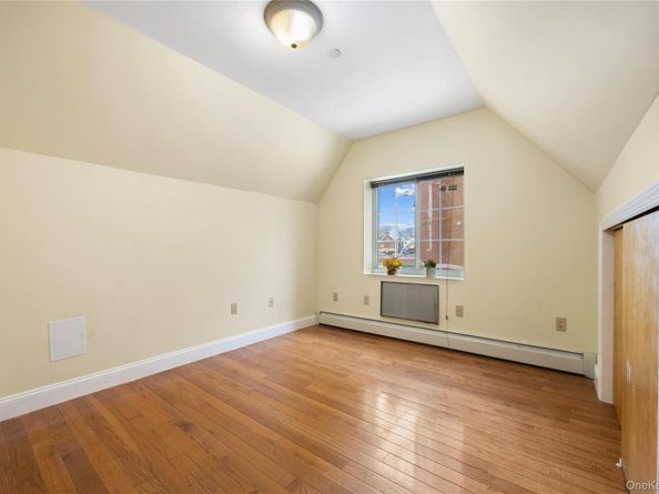 183-26 Booth Memorial Avenue, Fresh Meadows NY 11365
