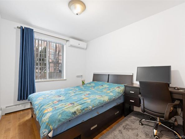 183-26 Booth Memorial Avenue, Fresh Meadows NY 11365
