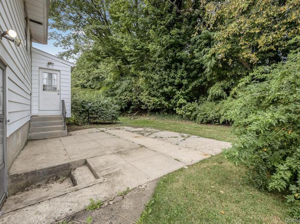 33 Eisenhower Drive, Yonkers NY 10710