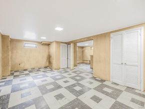 33 Eisenhower Drive, Yonkers NY 10710