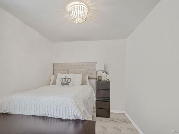 35 Maple Avenue, Bellport NY 11713