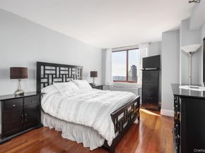 4-74 48th Avenue 25A, Long Island City NY 11109