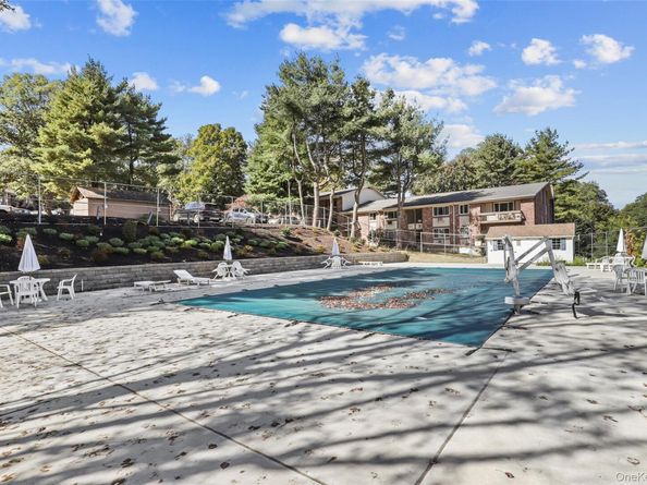 4 Rolling Way M, Peekskill NY 10566