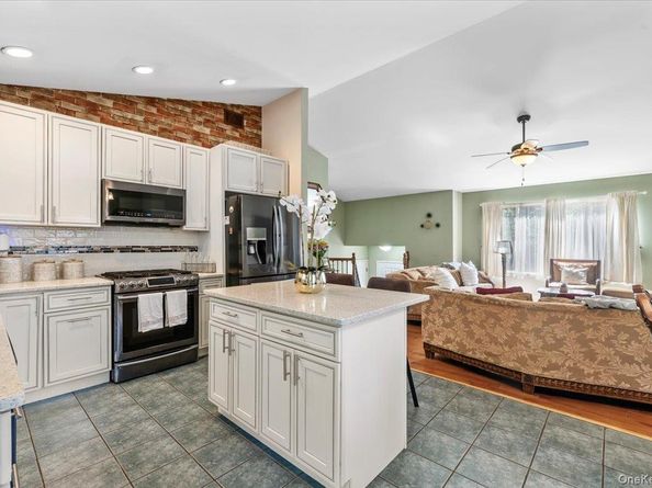 101 Plymouth Avenue, East Patchogue NY 11772