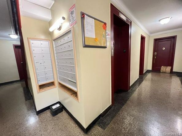 81-05 35 Avenue 1M, Jackson Heights NY 11372