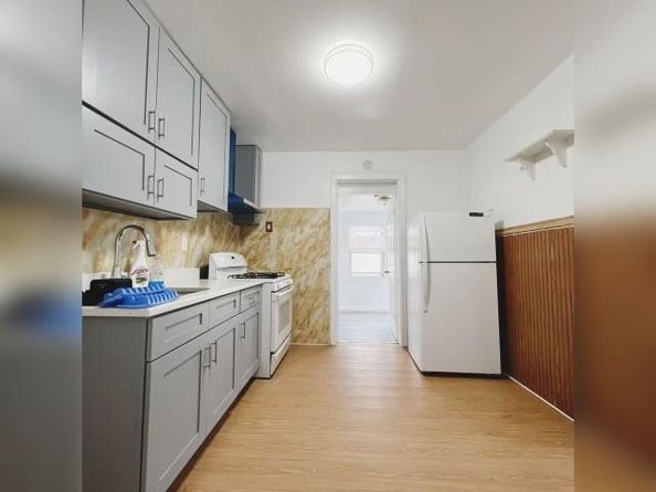 8041 159th Street, Jamaica Hills NY 11432