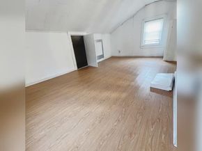 8041 159th Street, Jamaica Hills NY 11432