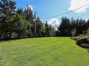 6 Lewis Avenue, Jericho NY 11753