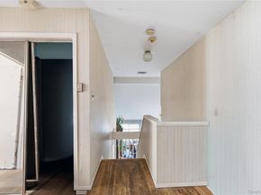 9 Beatrice Lane, Glen Cove NY 11542