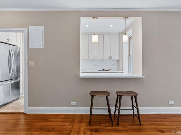 48-19 43rd Street 4D, Sunnyside NY 11377