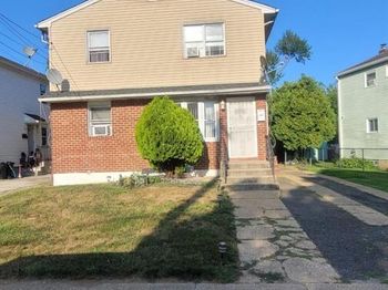 106-108 Remsen Avenue