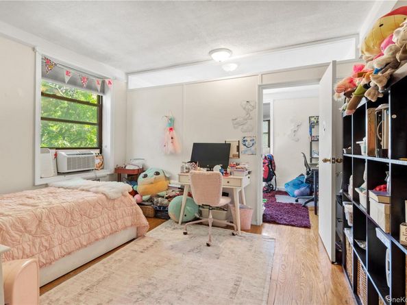 83-80 118th Street 4O, Kew Gardens NY 11415