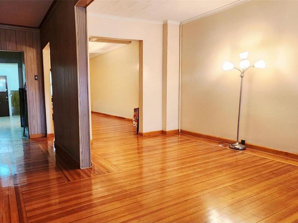 5940 Flushing Avenue, Maspeth NY 11378