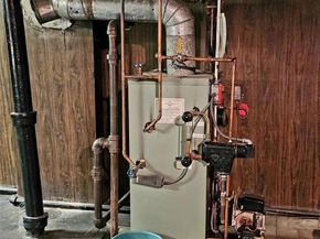 5940 Flushing Avenue, Maspeth NY 11378