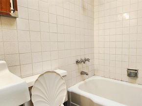 5940 Flushing Avenue, Maspeth NY 11378