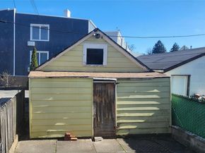 5940 Flushing Avenue, Maspeth NY 11378