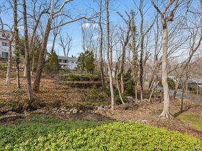 111 SPIER Road, Scarsdale NY 10583