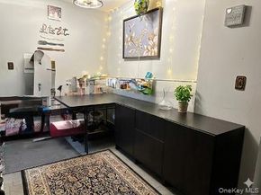 153-25 88th Street 5H, Howard Beach NY 11414