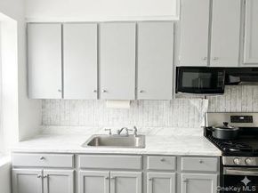 153-25 88th Street 5H, Howard Beach NY 11414