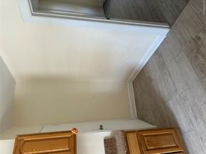 710 E 211th Street, Bronx NY 10467
