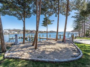 254 Overlook Drive, Aquebogue NY 11931