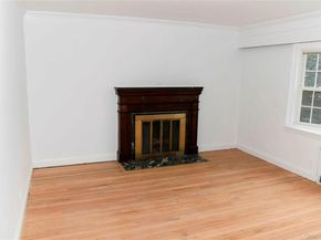 138 Chestnut Street, Lynbrook NY 11563