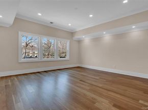 541 Split Rock Road, Syosset NY 11791