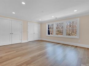 541 Split Rock Road, Syosset NY 11791