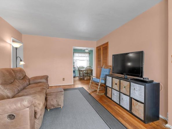 60-39 251st Street 2793, Little Neck NY 11362