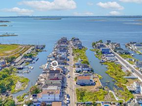 20 W 18th Road, Broad Channel NY 11693