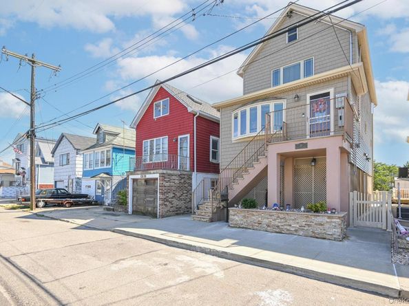 20 W 18th Road, Broad Channel NY 11693