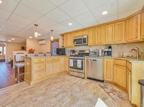 20 W 18th Road, Broad Channel NY 11693