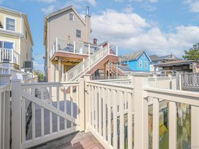 20 W 18th Road, Broad Channel NY 11693