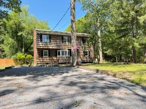 130 Park Lane, Middle Island NY 11953