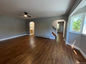 130 Park Lane, Middle Island NY 11953