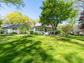 16 Carolyn Place, Armonk NY 10504