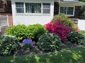 49 Lexington Avenue, Smithtown NY 11787