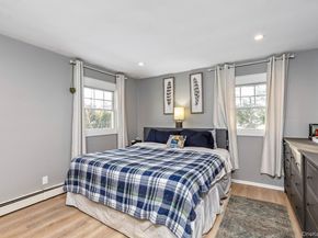 49 Lexington Avenue, Smithtown NY 11787